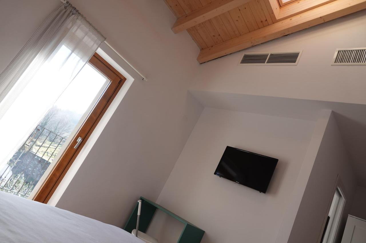 Casale Bella.Vista Bed & Breakfast Pianello Del Lario Eksteriør bilde
